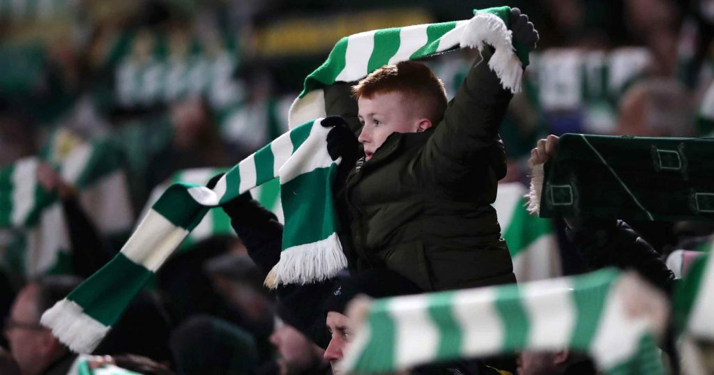 Il Celtic di Glasgow è molto più che una squadra di calcio. È una vera e propria istituzione sociale che permette di ostentare con orgoglio le proprie radici storiche, politiche, religiose e culturali.